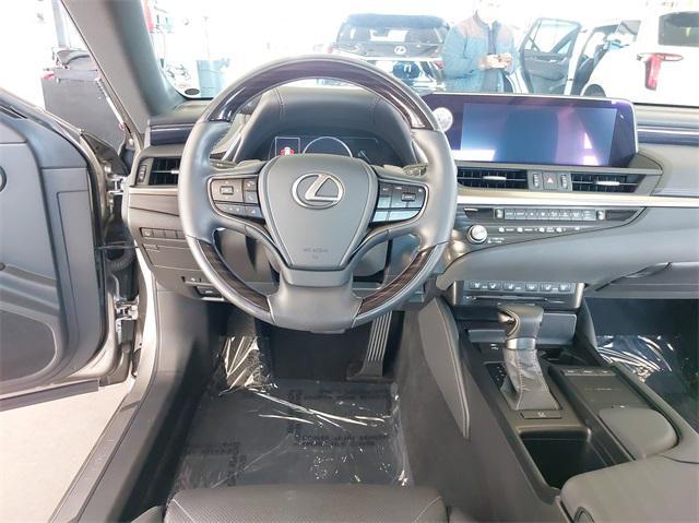 used 2021 Lexus ES 350 car, priced at $39,525