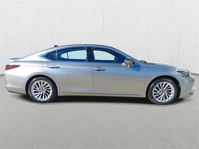 used 2021 Lexus ES 350 car, priced at $39,525