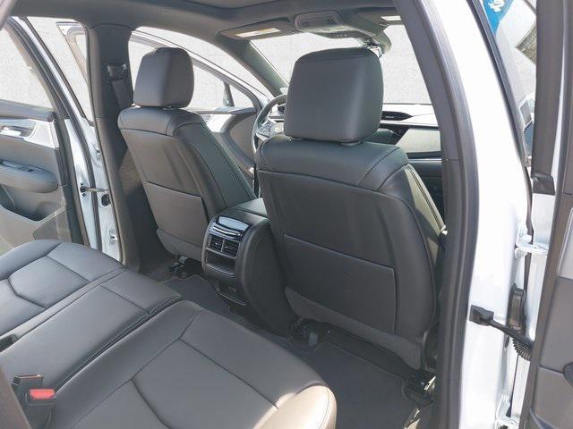 new 2025 Cadillac XT5 car, priced at $61,130