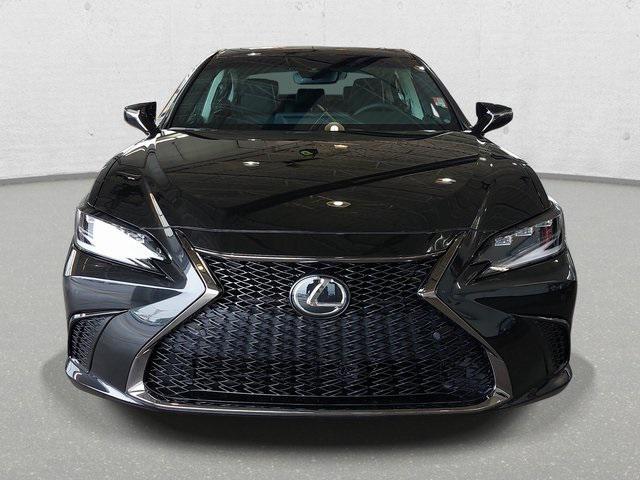 new 2025 Lexus ES 300h car, priced at $49,610