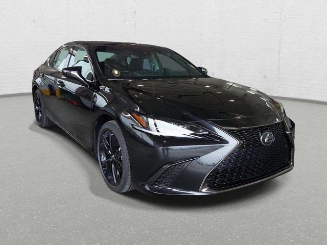 new 2025 Lexus ES 300h car, priced at $49,610