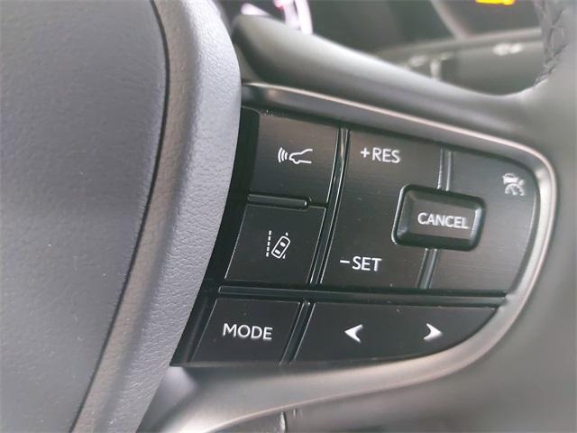 new 2025 Lexus ES 300h car, priced at $48,959