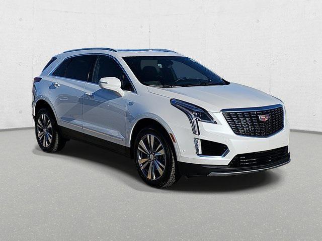 new 2025 Cadillac XT5 car, priced at $58,715