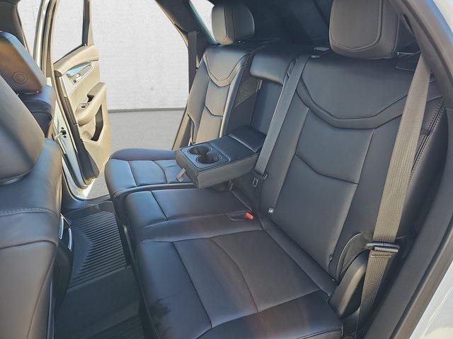 new 2025 Cadillac XT5 car, priced at $58,715