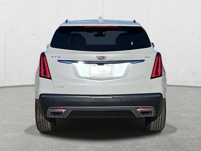 new 2025 Cadillac XT5 car, priced at $58,715