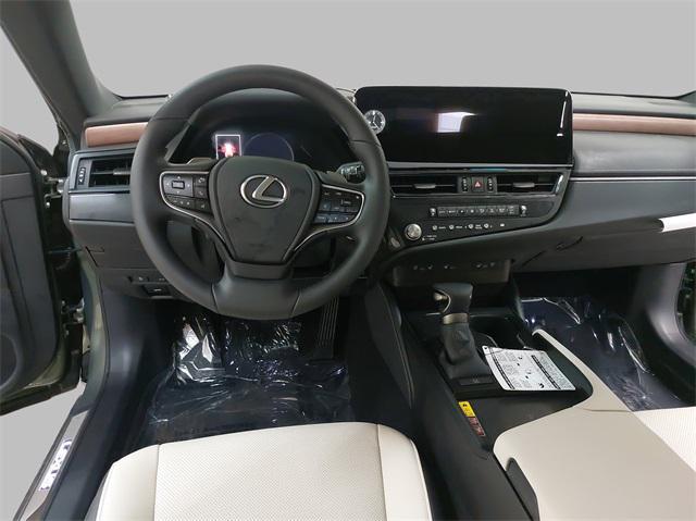 new 2025 Lexus ES 350 car, priced at $49,619