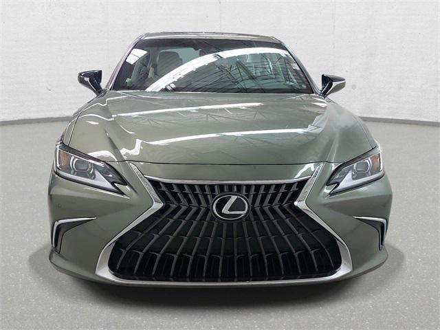 new 2025 Lexus ES 350 car, priced at $49,619