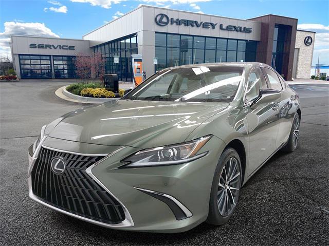 new 2025 Lexus ES 350 car, priced at $49,619