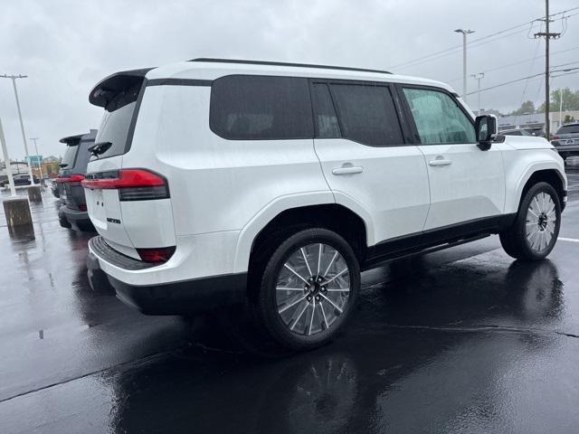 new 2025 Lexus GX 550 car, priced at $76,643