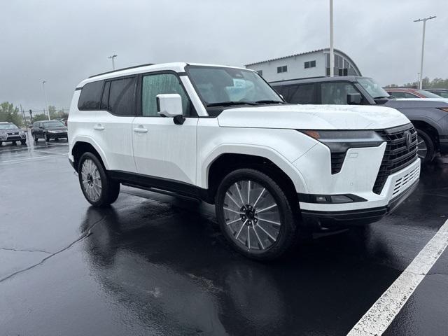 new 2025 Lexus GX 550 car, priced at $76,643