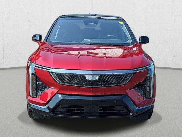 new 2025 Cadillac OPTIQ car, priced at $57,435