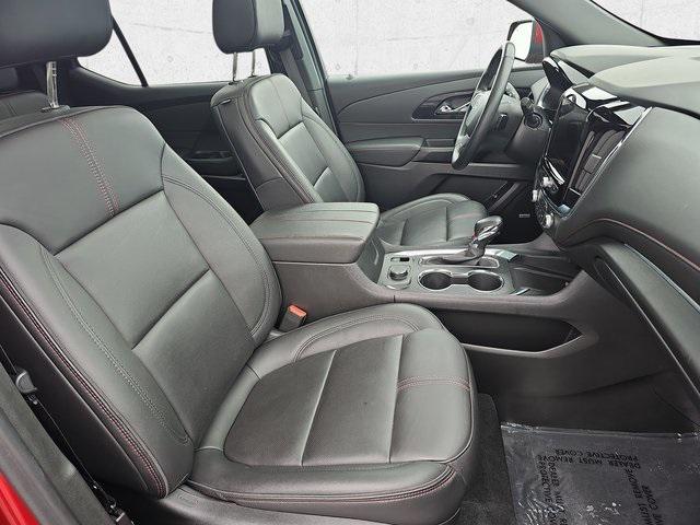 used 2023 Chevrolet Traverse car, priced at $41,996