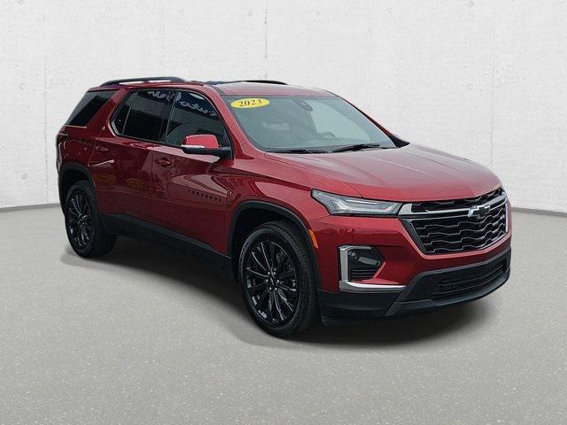 used 2023 Chevrolet Traverse car, priced at $41,996