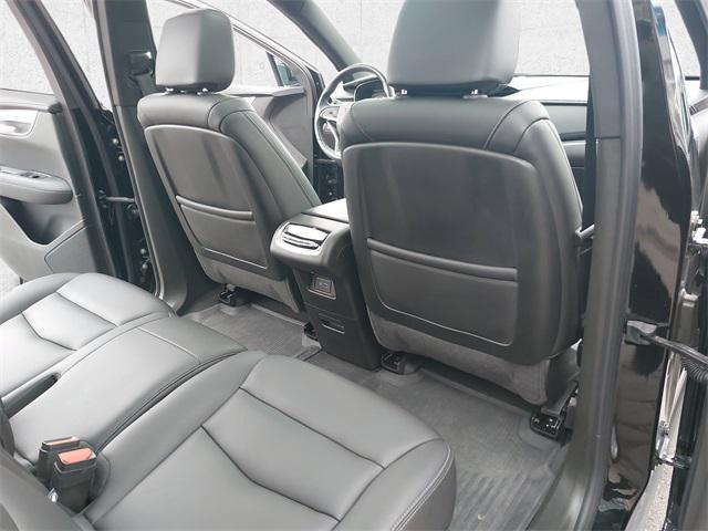 used 2023 Cadillac XT6 car, priced at $35,999
