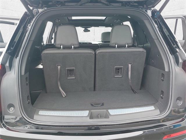 used 2023 Cadillac XT6 car, priced at $35,999