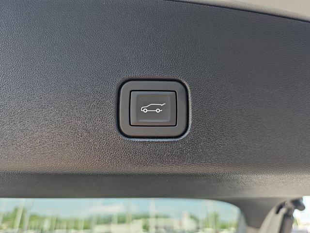 new 2025 Cadillac OPTIQ car, priced at $56,235