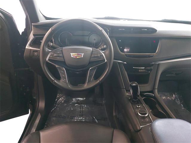 used 2022 Cadillac XT5 car, priced at $35,974