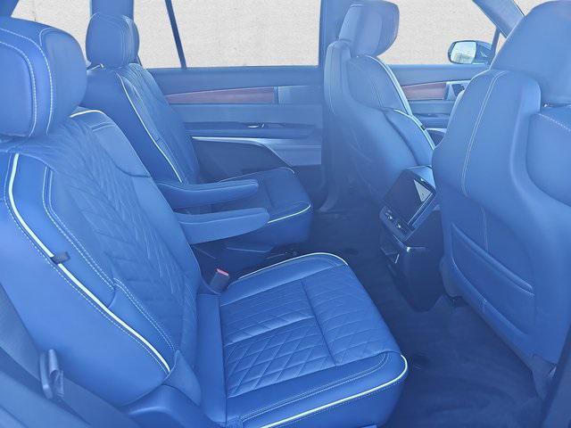 new 2026 Cadillac VISTIQ car, priced at $96,509