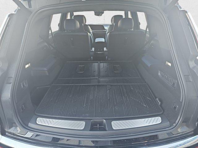new 2026 Cadillac VISTIQ car, priced at $96,509
