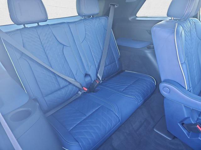 new 2026 Cadillac VISTIQ car, priced at $96,509