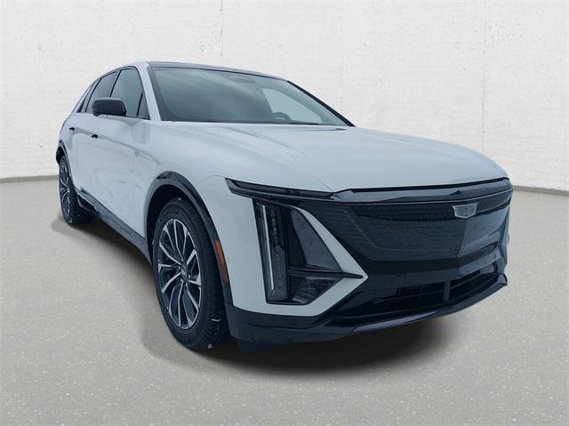 new 2025 Cadillac LYRIQ car, priced at $73,690