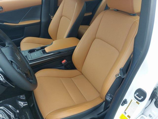 new 2025 Lexus IS 350 car, priced at $51,211