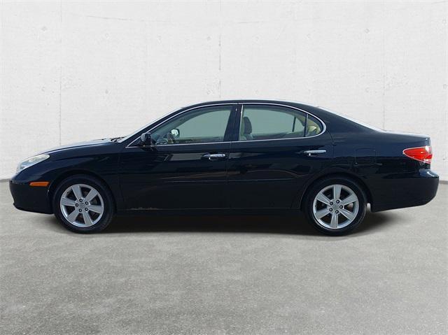 used 2005 Lexus ES 330 car, priced at $7,900