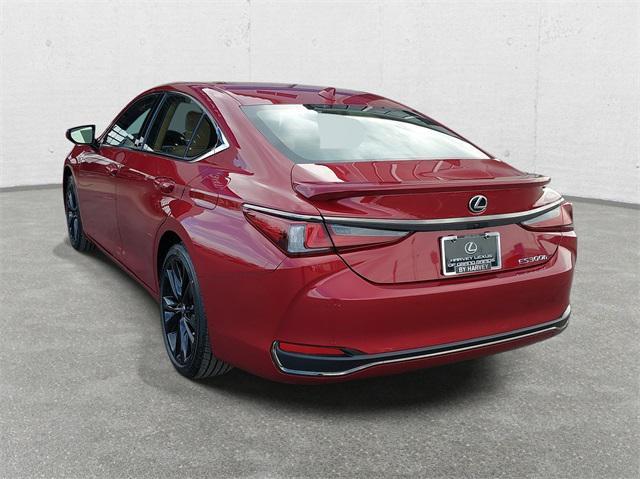 new 2025 Lexus ES 300h car, priced at $49,433