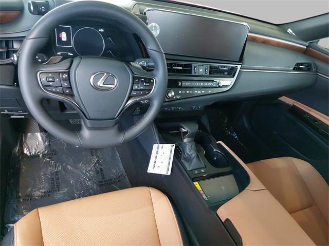 new 2025 Lexus ES 300h car, priced at $49,433