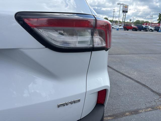 used 2021 Ford Escape car, priced at $15,888