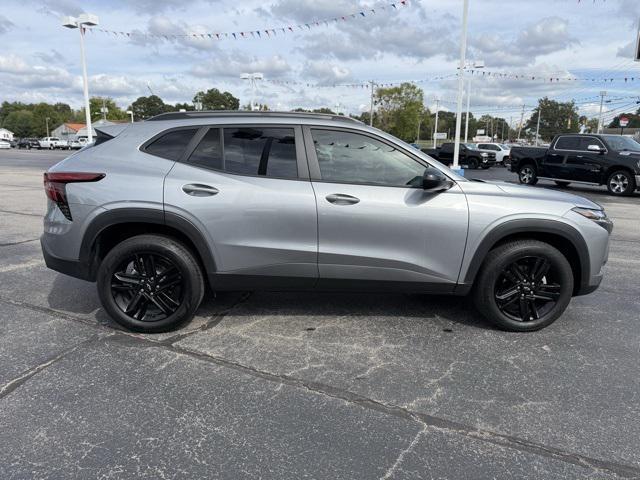 used 2025 Chevrolet Trax car, priced at $24,998