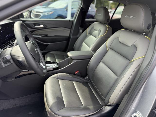 used 2025 Chevrolet Trax car, priced at $24,998