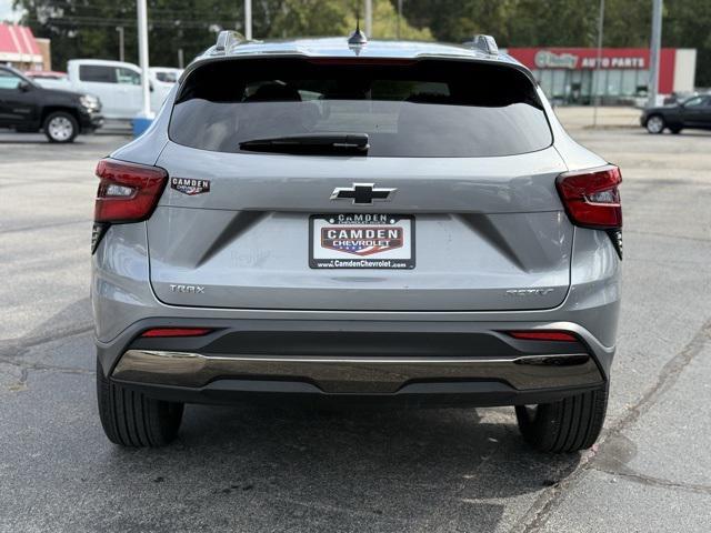 used 2025 Chevrolet Trax car, priced at $24,998