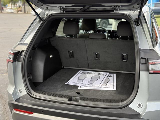 used 2025 Chevrolet Equinox car, priced at $23,825