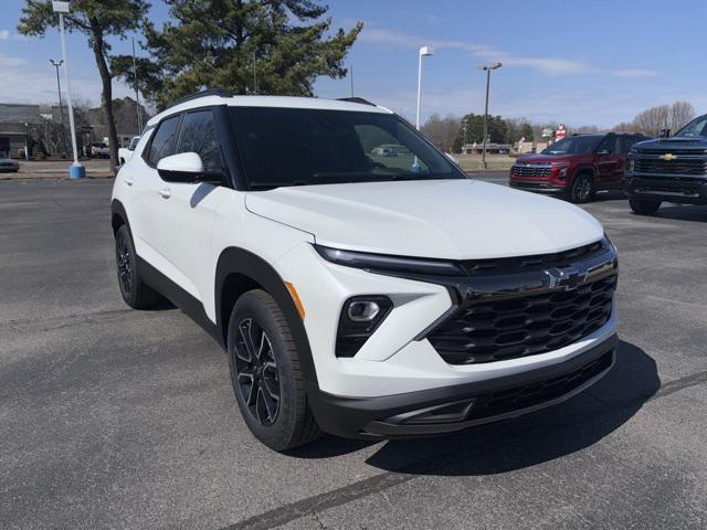 new 2025 Chevrolet TrailBlazer car, priced at $32,725