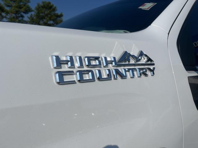 used 2021 Chevrolet Silverado 2500 car, priced at $42,258