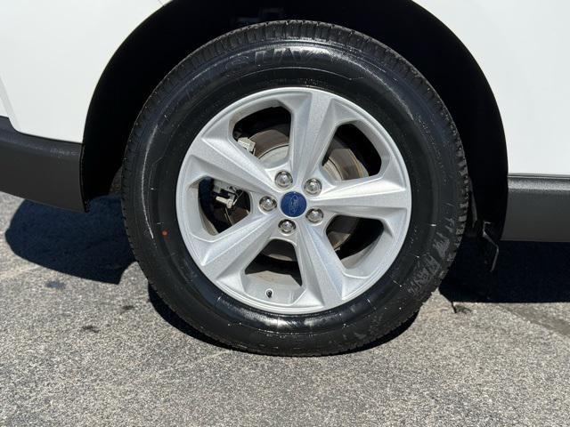 used 2021 Ford Edge car, priced at $16,899