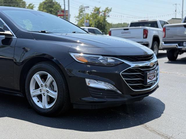 used 2024 Chevrolet Malibu car, priced at $19,399