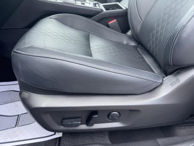 used 2024 Mitsubishi Outlander car, priced at $30,998