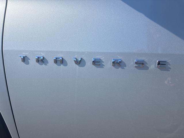 used 2021 Chevrolet Traverse car, priced at $19,788