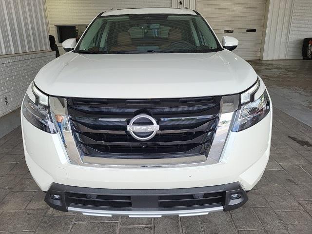 used 2024 Nissan Pathfinder car, priced at $44,499