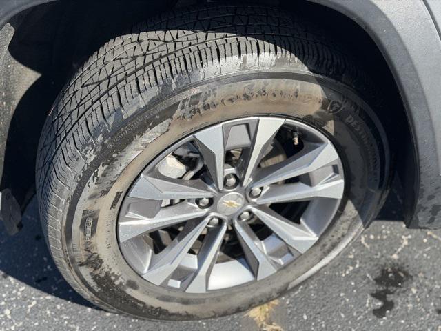 used 2025 Chevrolet Equinox car, priced at $23,933