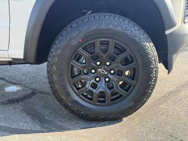 new 2026 Chevrolet Colorado car, priced at $43,370