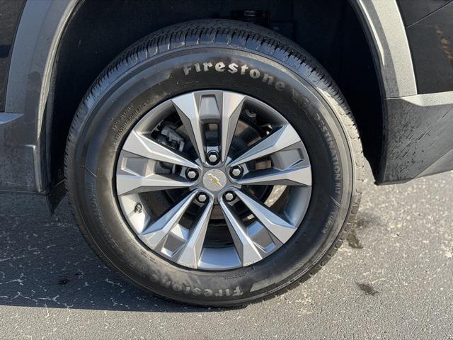 used 2025 Chevrolet Equinox car, priced at $23,699