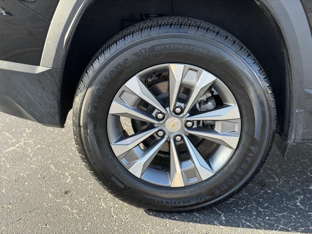 used 2025 Chevrolet Equinox car, priced at $23,699