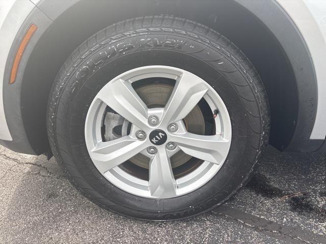 used 2021 Kia Sorento car, priced at $17,000