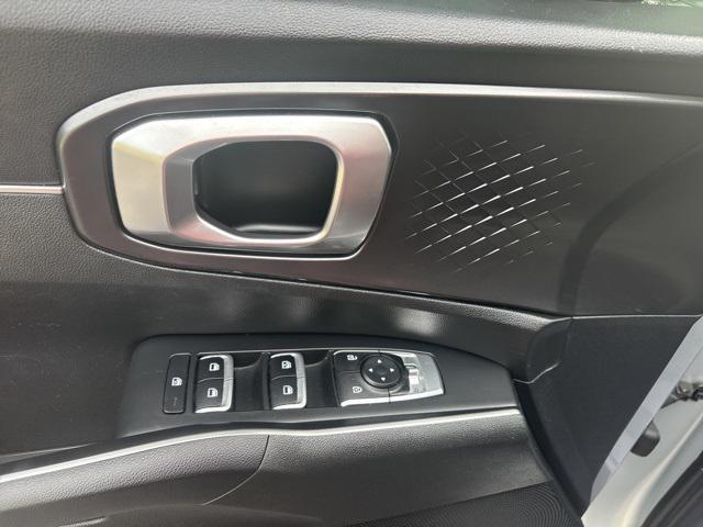 used 2021 Kia Sorento car, priced at $17,000