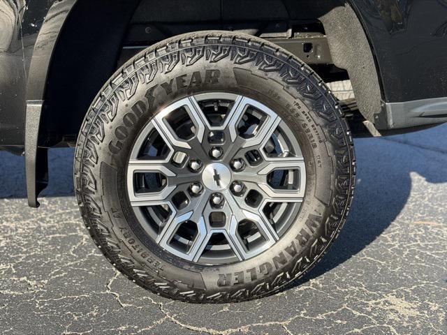 used 2024 Chevrolet Colorado car, priced at $39,677