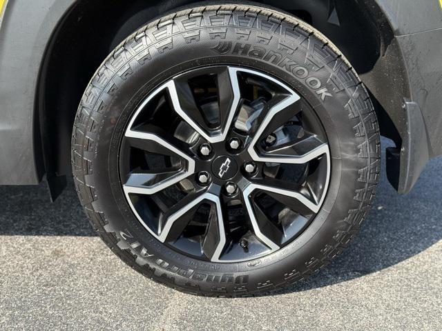 new 2025 Chevrolet TrailBlazer car, priced at $29,075
