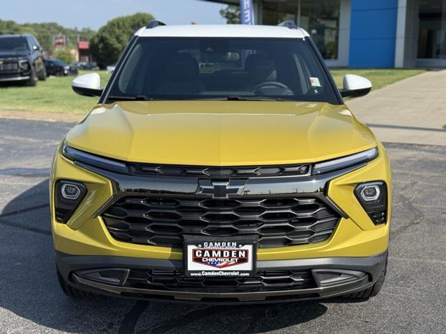 new 2025 Chevrolet TrailBlazer car, priced at $29,075